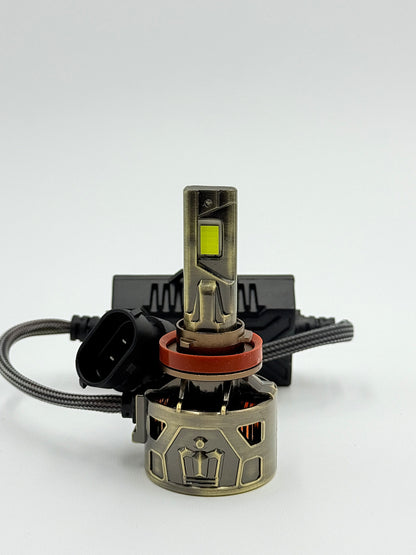 Par de luces LED Automotriz, Modelo Falcon de 70,000 Lumenes.